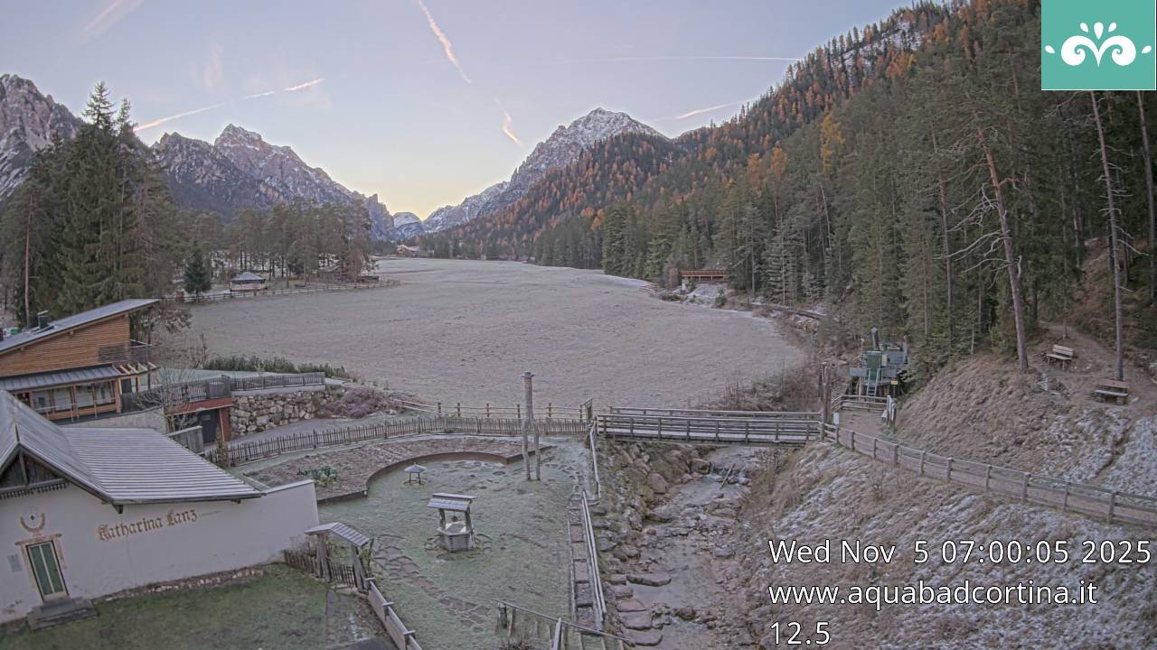 immagine della webcam nei dintorni di Selva dei Molini: webcam San Vigilio di Marebbe