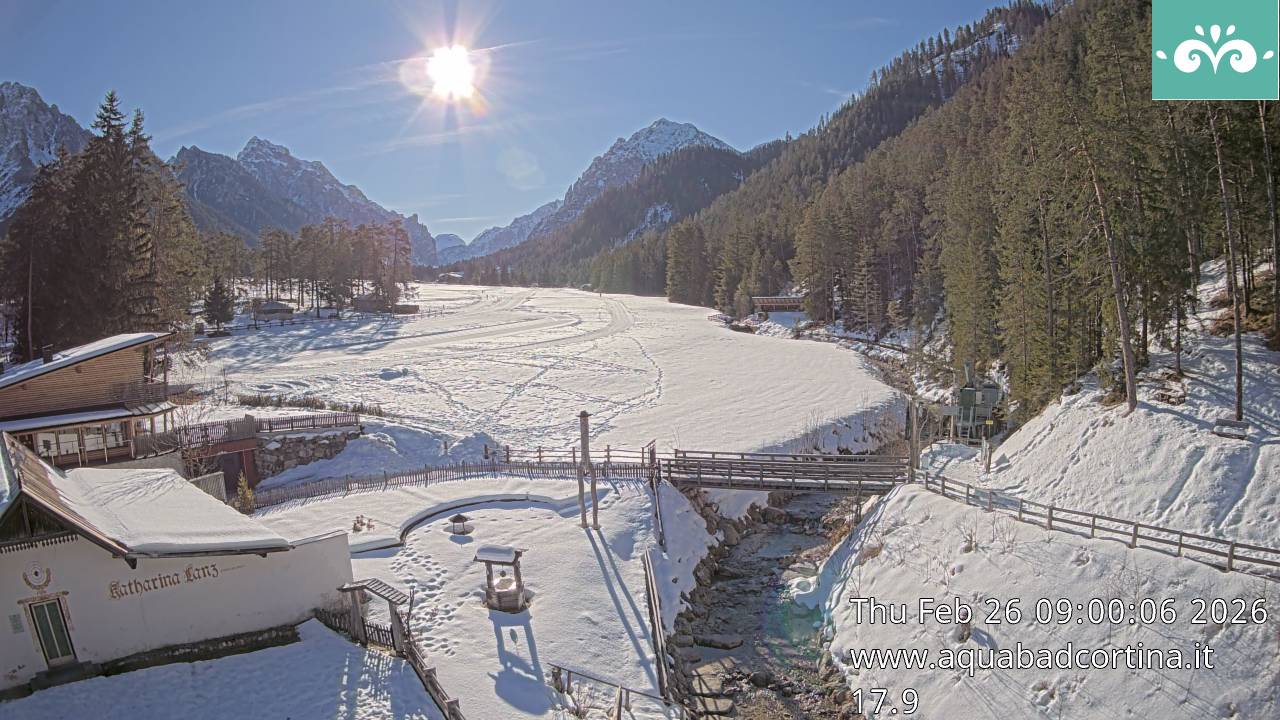 immagine della webcam nei dintorni di Selva dei Molini: webcam San Vigilio di Marebbe