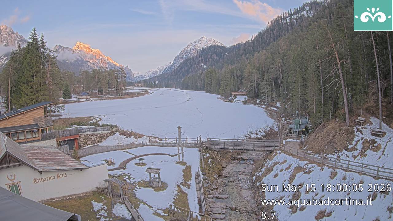 immagine della webcam nei dintorni di Lutago: webcam Marebbe