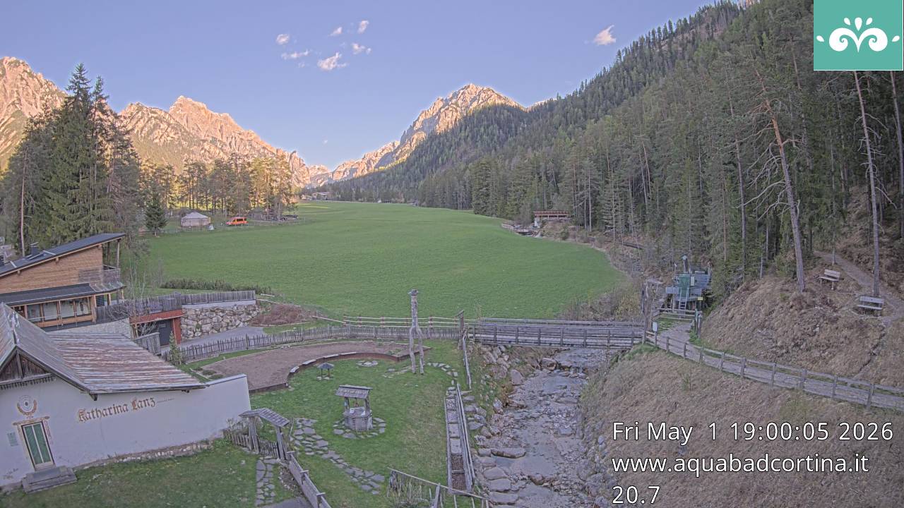 immagine della webcam nei dintorni di Lutago: webcam Marebbe