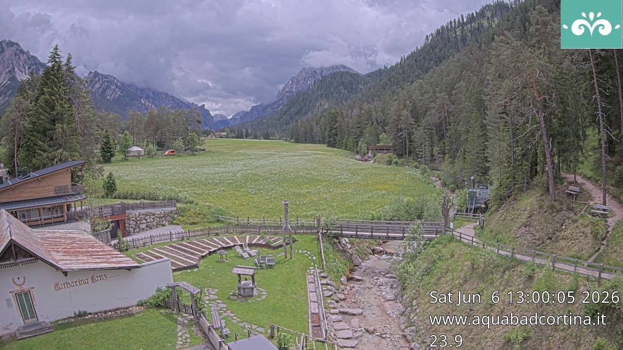 immagine della webcam nei dintorni di La Villa: webcam Marebbe