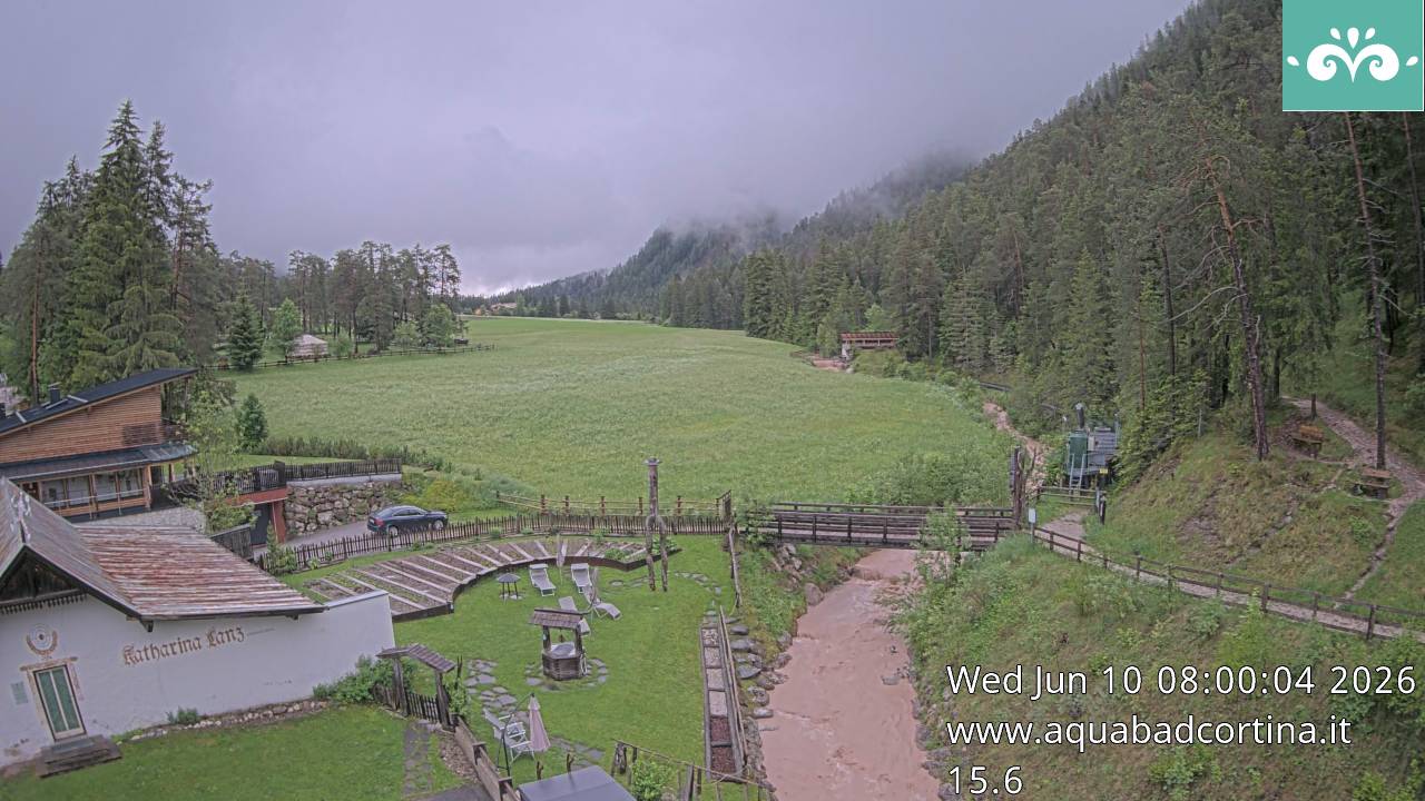immagine della webcam nei dintorni di Alta Badia: webcam Marebbe