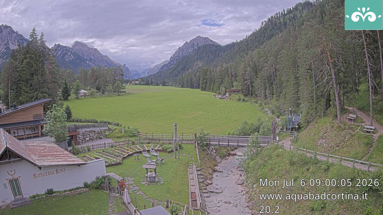 immagine della webcam nei dintorni di Valdaora: webcam Marebbe