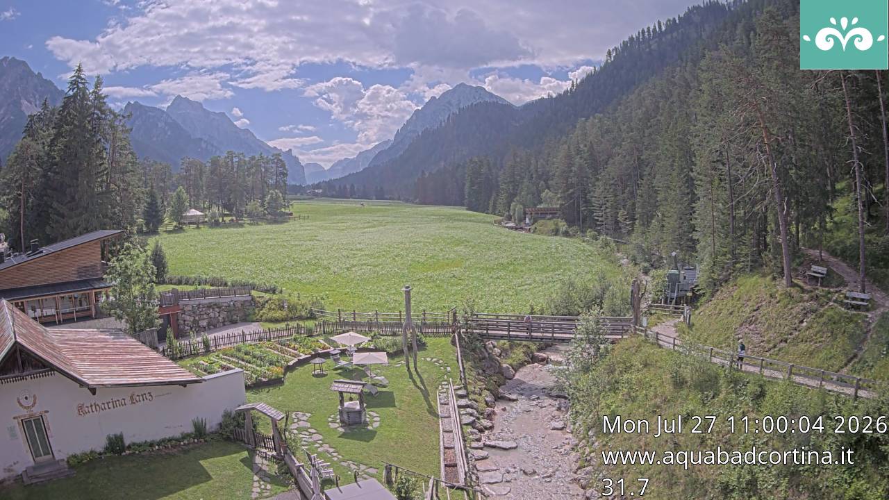 immagine della webcam nei dintorni di La Villa: webcam Marebbe