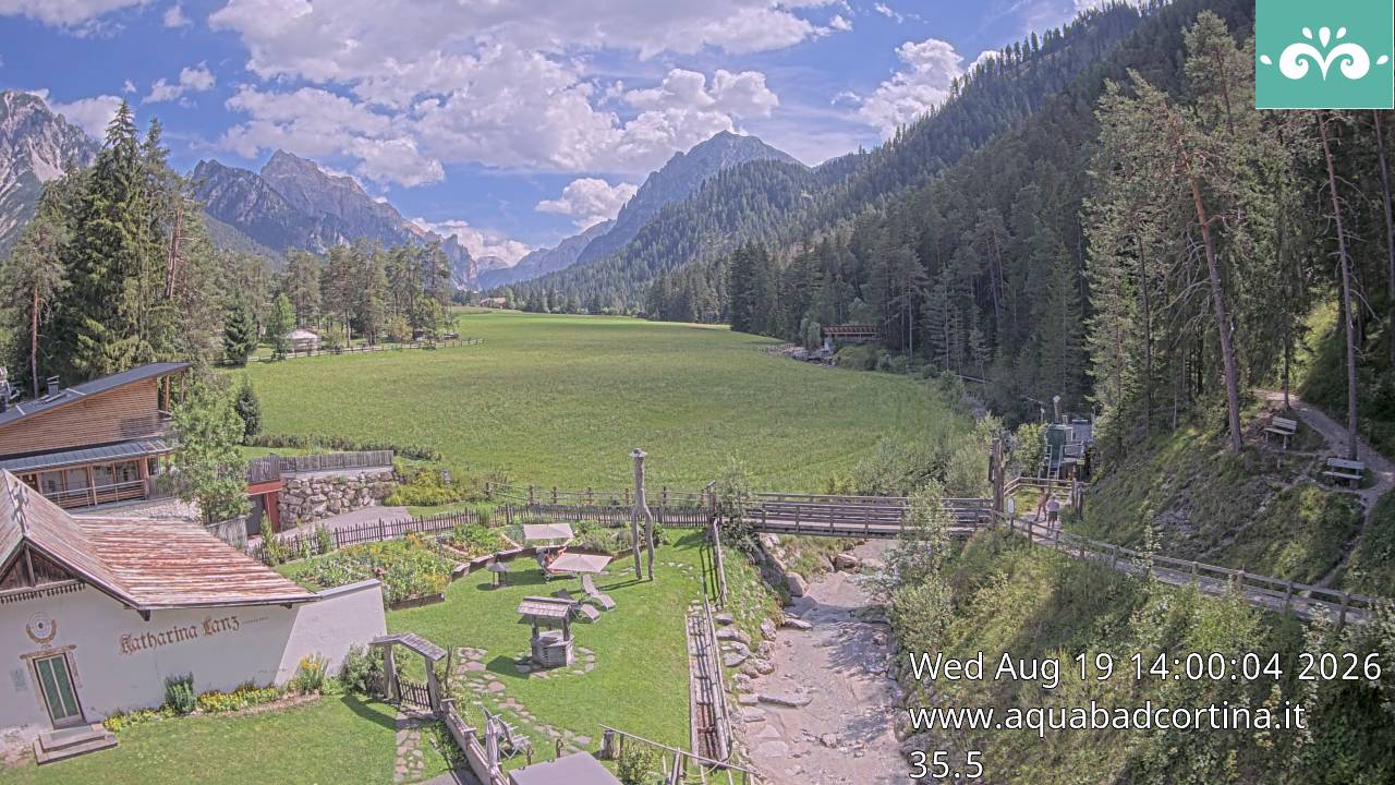 Webcam St. Vigil in Enneberg – Richtung Fanes-Sennes-Prags